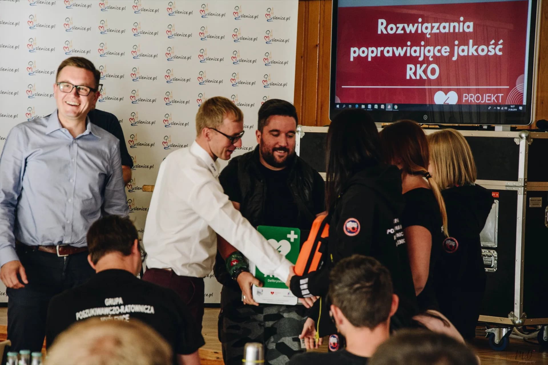 Małopolski Budżet Obywatelski - 10 AED w powiecie myślenickim